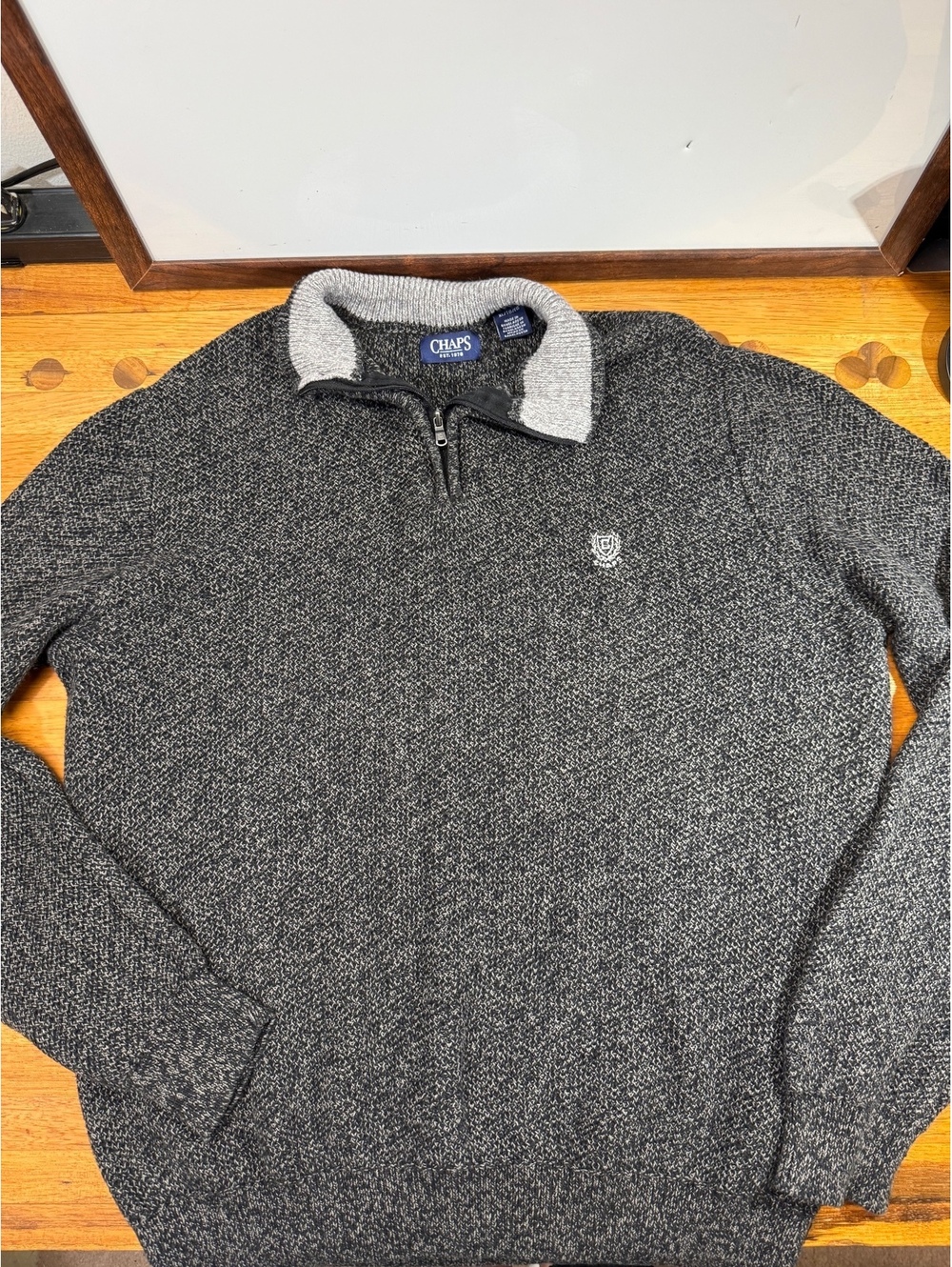CHAPS Men's XL Gray Quarter -Zip Cotton Sweater black gray